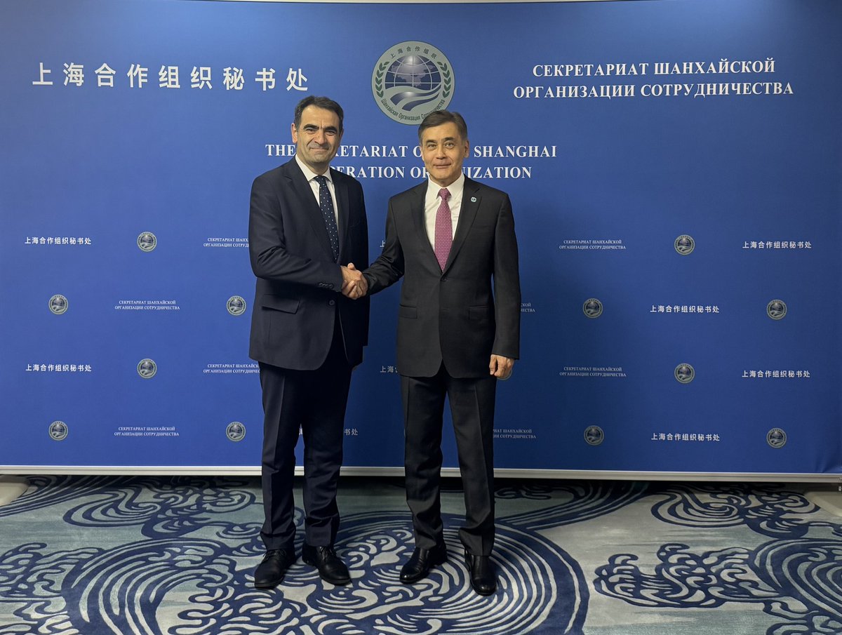 Büyükelçi Selçuk Ünal, Şanghay İşbirliği Teşkilatı (SCO) Genel Sekreteri Sayın Nurlan Yermekbayev ile görüşmüştür. Görüşmede ülkemiz ile SCO arasındaki işbirliği imkanları ele alınmıştır.