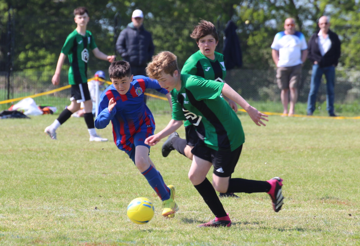 SuffolkFA's tweet photo. New players required…

https://t.co/0kAv0jCpyt

#AThrivingLocalGame https://t.co/FoQtzTlqVg