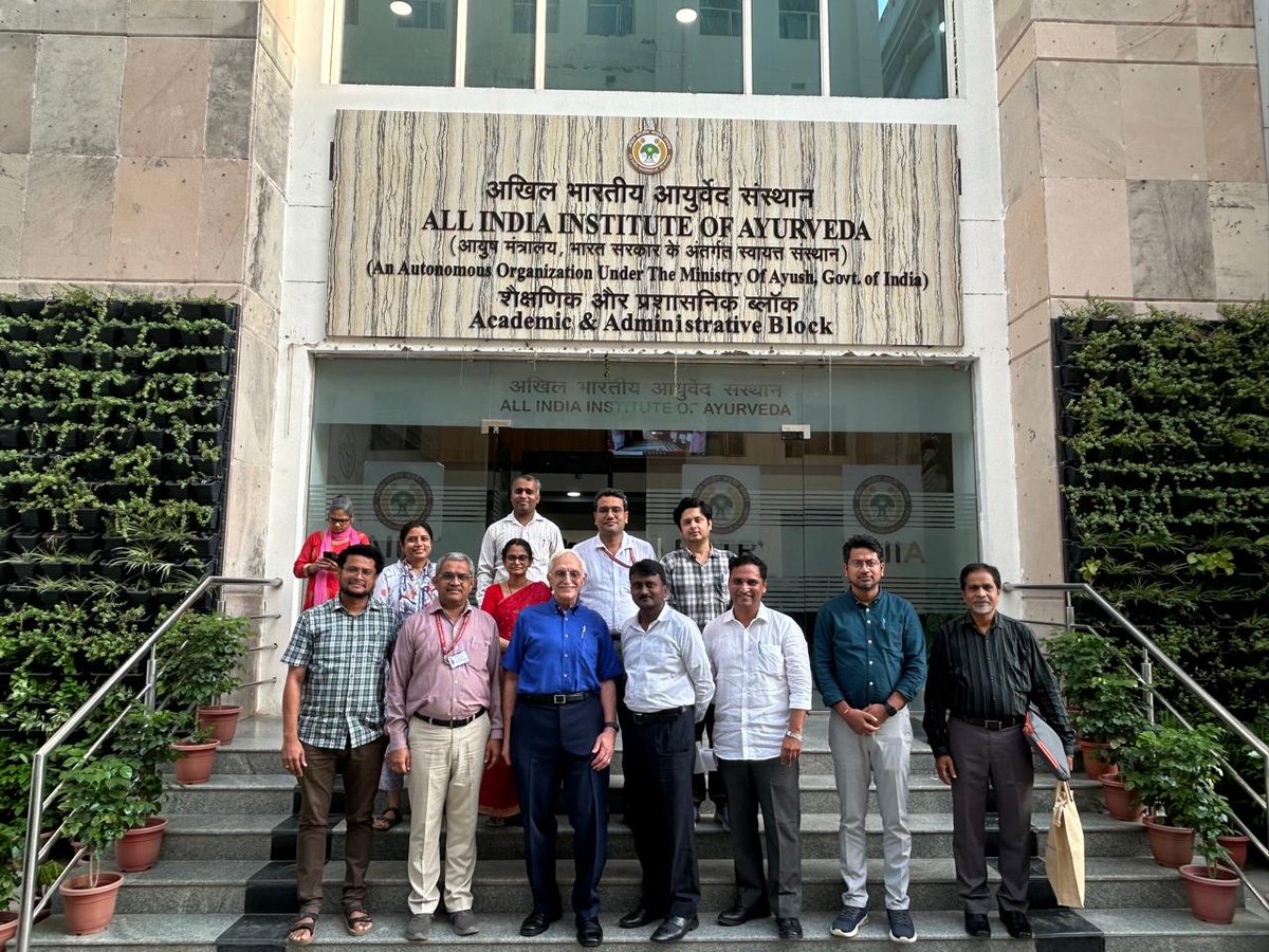 AIIA_NDelhi's tweet image. Dr. Furst visited AIIA on 12-08-2025, and delivered a guest lecture &quot; The Power of Placebo&quot;. #Ayush #Ayurveda #Carewithcompassion