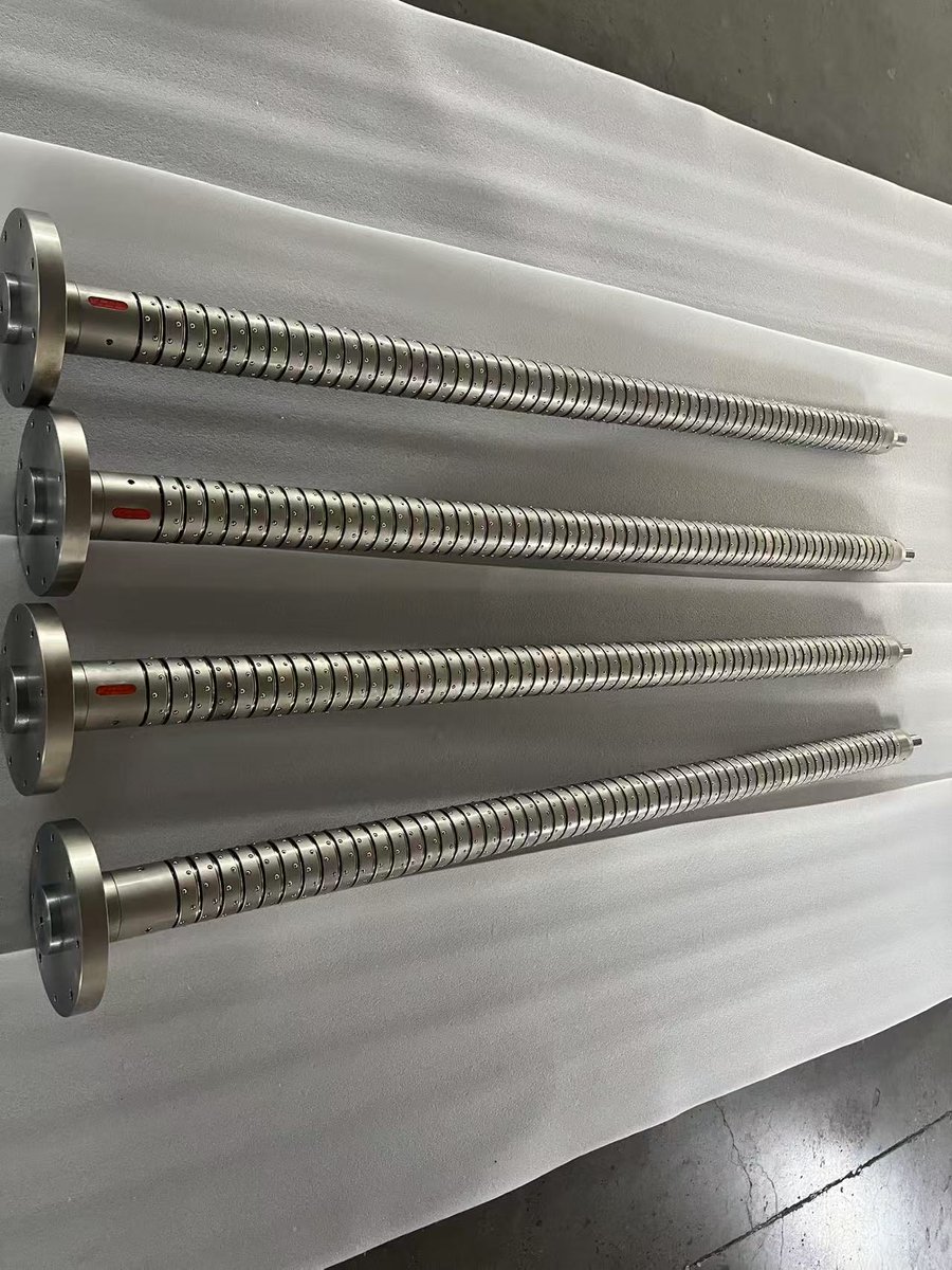 "3" Pneumatic ball type friction shaft " 
Customized for, slitting machine , coating machine ,packaging machine, printing machine parts inflatable air expanding shaft ready to ship 
contact info: ana@zlecn.com, +8613817021635