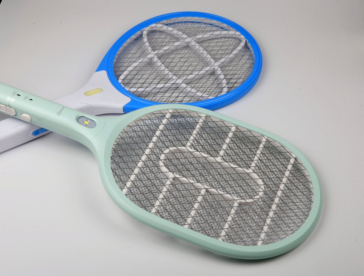 ChinaDaily's tweet image. As summer continues with temperatures rising in many parts of the world, overseas demand for #mosquito-repellent products has surged, leading Chinese-made electric mosquito swatters, coils, zappers and anti-mosquito bracelets to become top-selling commodities. 🦟🦟🦟