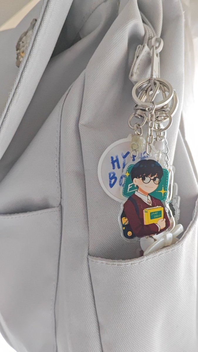 milll710's tweet image. Haloo, aku jual Keychain Fanmerch Study Group Kdrama🌟 limited stock guys, dikit dulu🫰
Link toko Oren : id.shp.ee/sYEZyjF
#WTs #keychainkdrama #Kdrama #studygroup