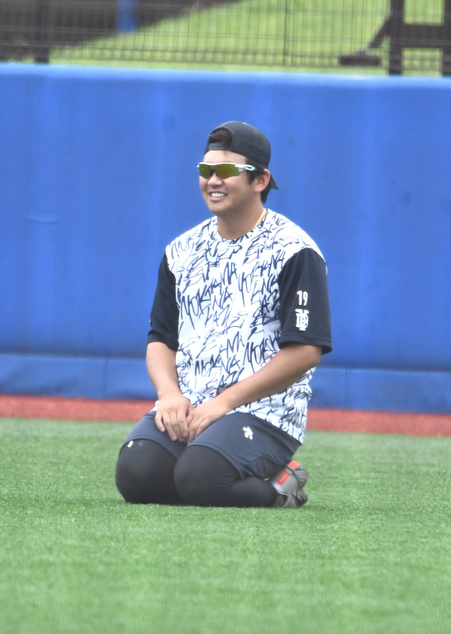 山﨑康晃 - Search / X