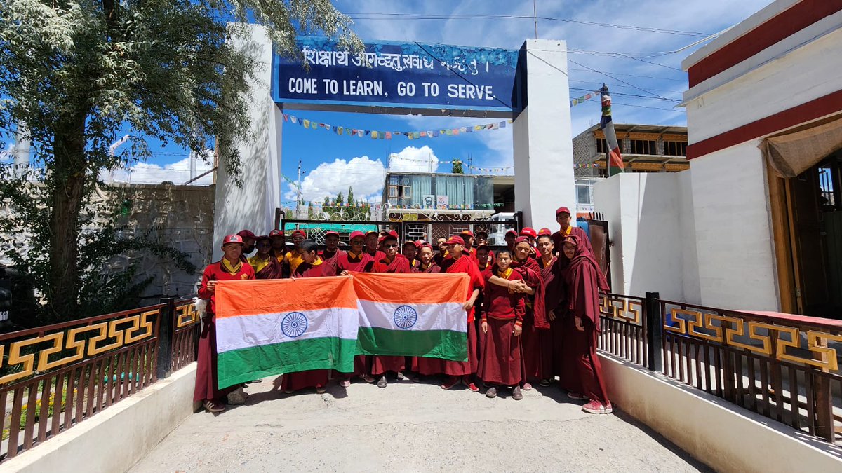 cibsladakh's tweet photo. 🇮🇳 National Flag Hoisting Ceremony at Our School Section 🇮🇳Today, our school section proudly organized a National Flag Hoisting Programme. The tricolour was unfurled with honour, and students, teachers, and staff came together to celebrate ✨
@MinOfCultureGoI https://t.co/WOu9oImsHe