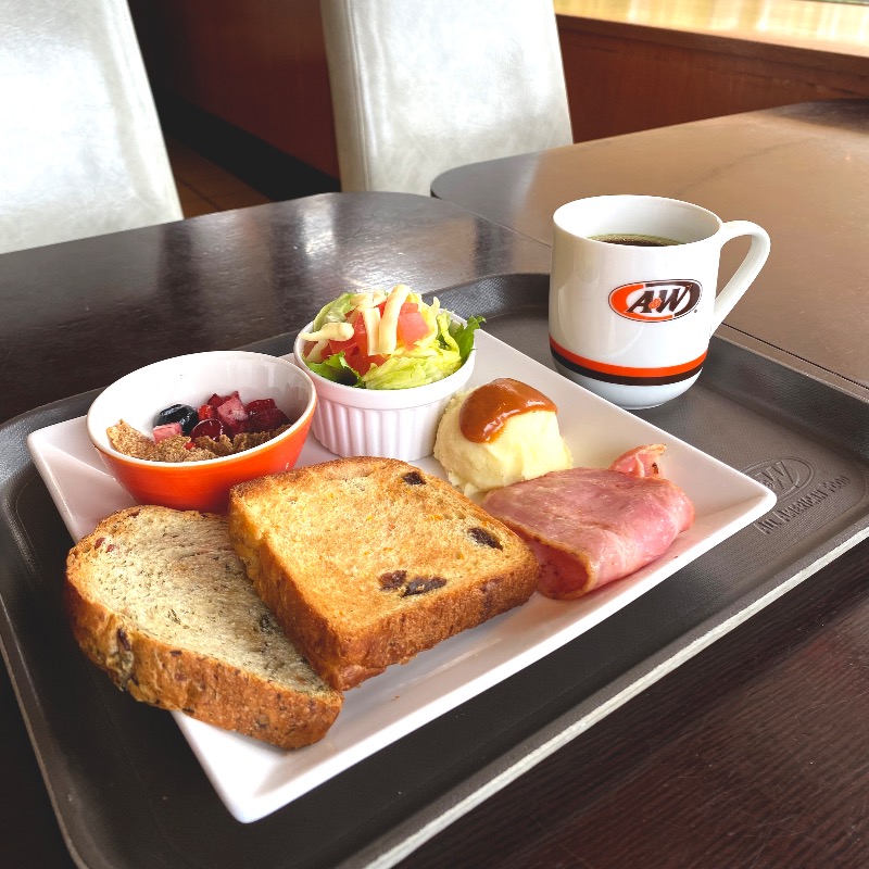 AW_Okinawa's tweet photo. モーニングプレートに、+180円で
トーストを「Breakfast Toast」に変更できます!
詳しくはこちら
https://t.co/uF1dCqkqie
#aandw #BreakfastToast