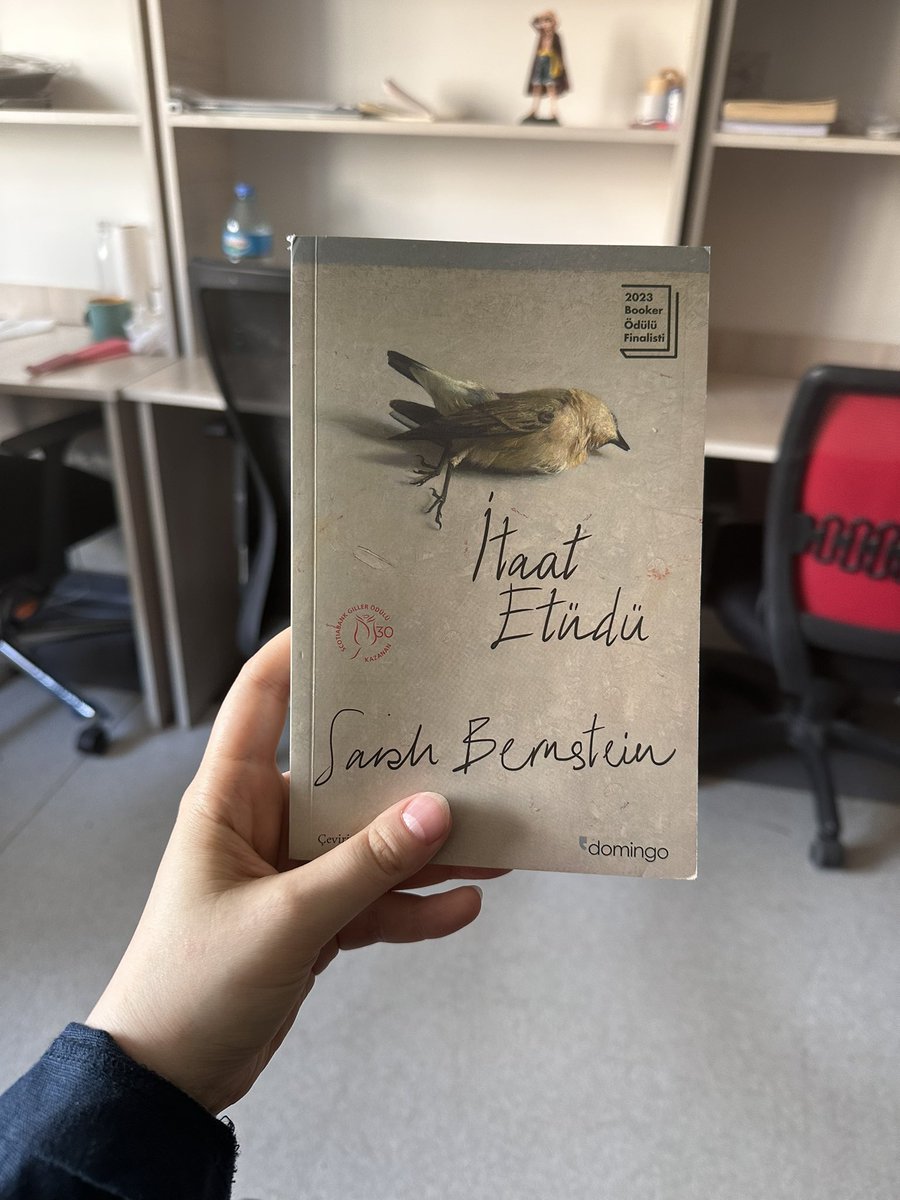 Kalem tutan kadınları okumaya devam ediyoruz… Merhaba Sarah.