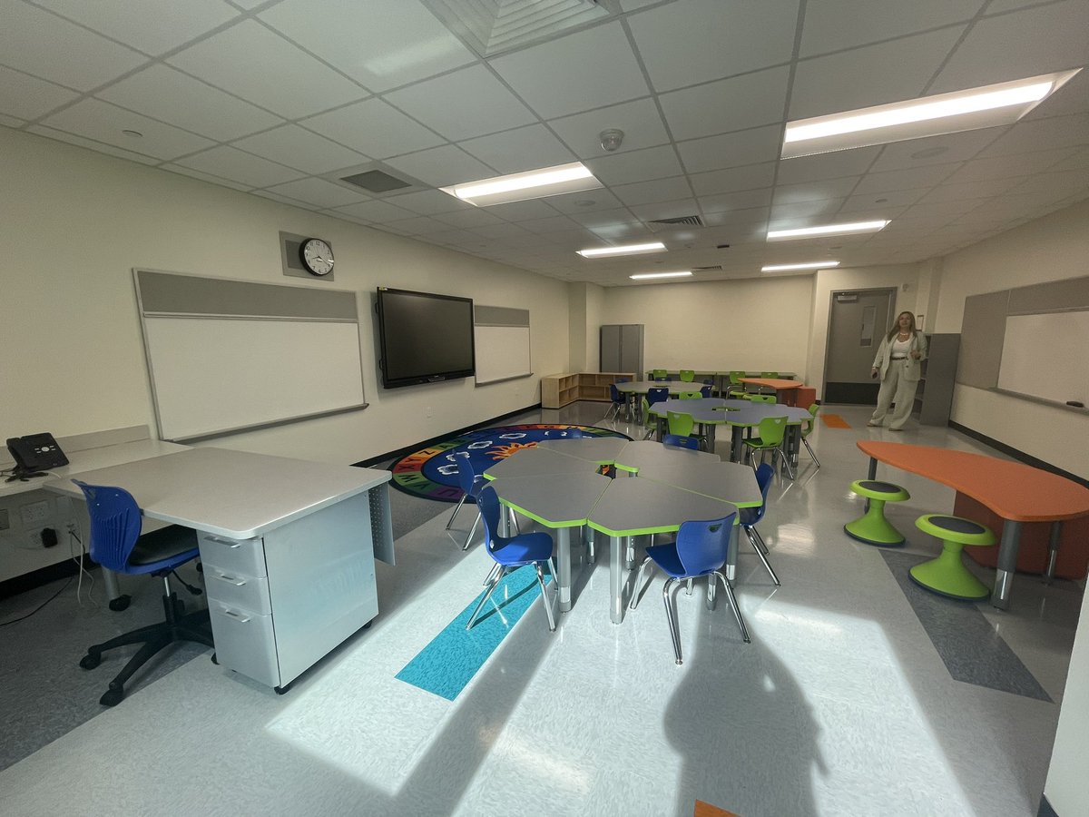 Office of School Facilities (@mdcpscapital) on Twitter photo A peek at our new furniture at #VenetianParcAcademy <a href="/miamimagnets/">Miami Magnet Schools</a> #MDCPSFacilities <a href="/SuptDotres/">Jose L. Dotres, Ed.D.</a> <a href="/ralo2565/">Raul Perez</a> A peek at our new furniture at #VenetianParcAcademy <a href="/miamimagnets/">Miami Magnet Schools</a> #MDCPSFacilities <a href="/SuptDotres/">Jose L. Dotres, Ed.D.</a> <a href="/ralo2565/">Raul Perez</a>