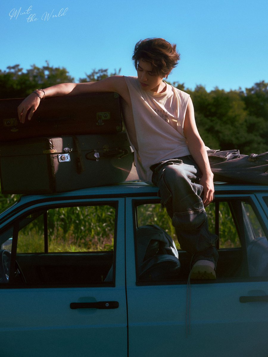 tpopupdate's tweet image. “แพทริค ณัฐวรรธ์ หรือ Patrick 尹浩宇” ปล่อยซิงเกิล “Mint the World” ทะยานขึ้นชาร์ตอันดับ 1 iTunes เปิดโลกสีมินต์สุดสดชื่นในมินิอัลบั้มแรก “Mint”
 
หลังปล่อยซิงเกิลเดบิวต์  “Mint the World”  ศิลปินจีนสายเลือดไทยมากความสามารถ  “แพทริค ณัฐวรรธ์ ฟิงค์เลอร์”
ก็ปังแรง!…