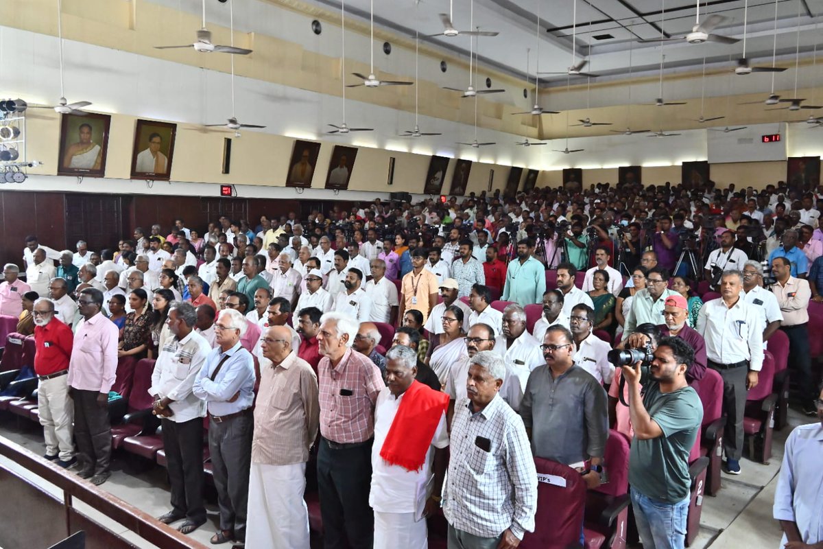 JuanCarlosMars3's tweet photo. In Chennai, Tamil Nadu, India, an act of solidarity with Cuba and commemoration of #FidelForever took place. The state's head of government and the Secretary of Communist Party of India (CPI) - Marxist were present. They highlighted the universal reach of Fidel's thought and work https://t.co/7N1993iGRJ