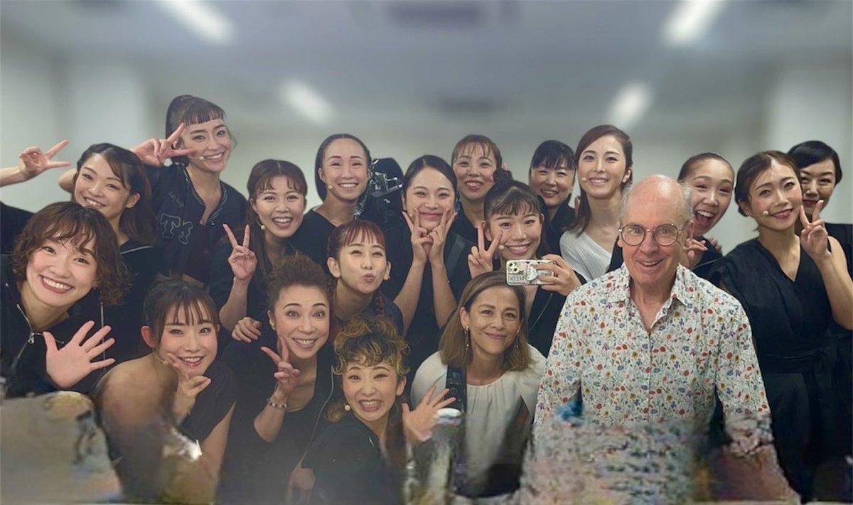 shiokawachitch's tweet photo. #ナイツテイル
#KNIGHTSTALE
大変遅くなりましたが、、、
無事全12公演、終演しました!
あっという間すぎた濃密な9日間。
この作品がカンパニーの皆さんからもお客様からも愛され続ける理由が分かったような気がします。
ありがとうございました! https://t.co/Lylt350wSo