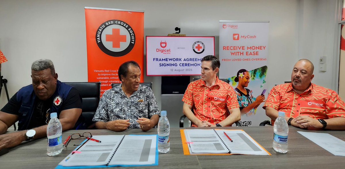 vanuaturedcross's tweet photo. We are proud to renew our agreement with Digicel to strengthen cash transfer preparedness. 

This agreement strengthens our preparedness efforts by enabling fast, secure, and dignified delivery of financial assistance to vulnerable communities during disasters and emergencies. https://t.co/xS8SQ1CLr9