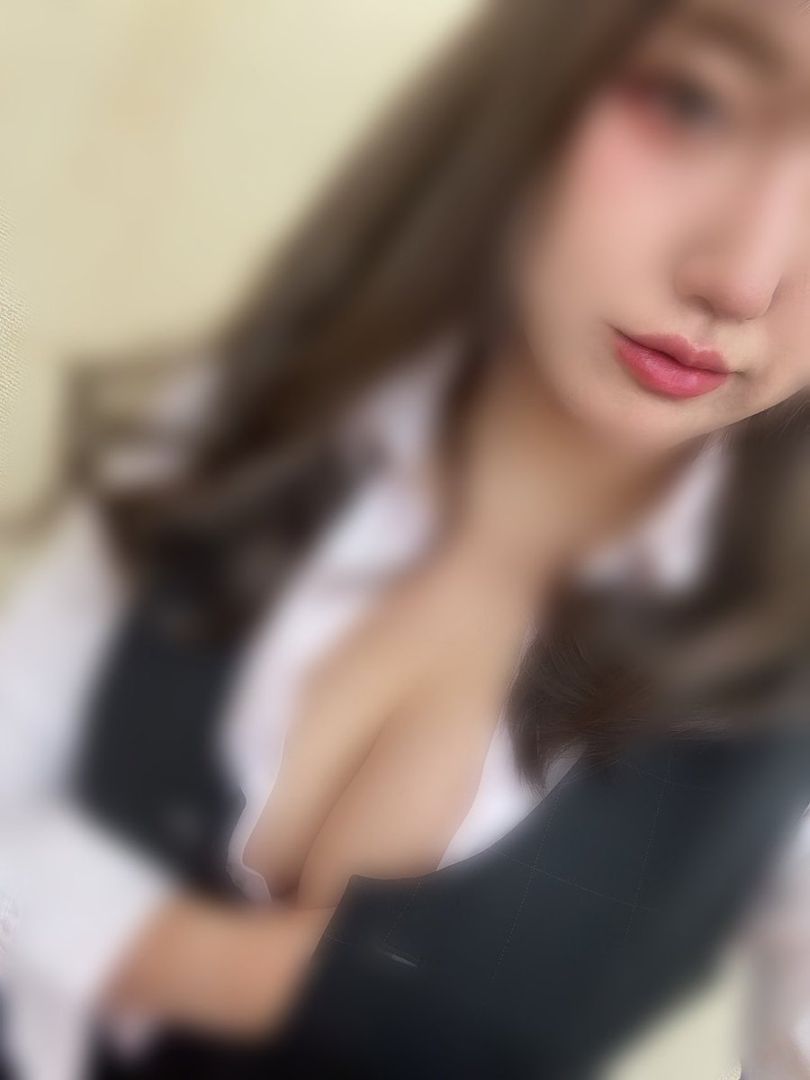 お腹すいてきちゃった☝️
今日は帰ったら小籠包を作りたいと思います😊🥟