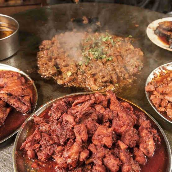 #straydogsmenace 
Hypocrisy at its peak🫡

Din me protest                Raat me yesb 
Karnege                              Khaynge🐷🍖🍗