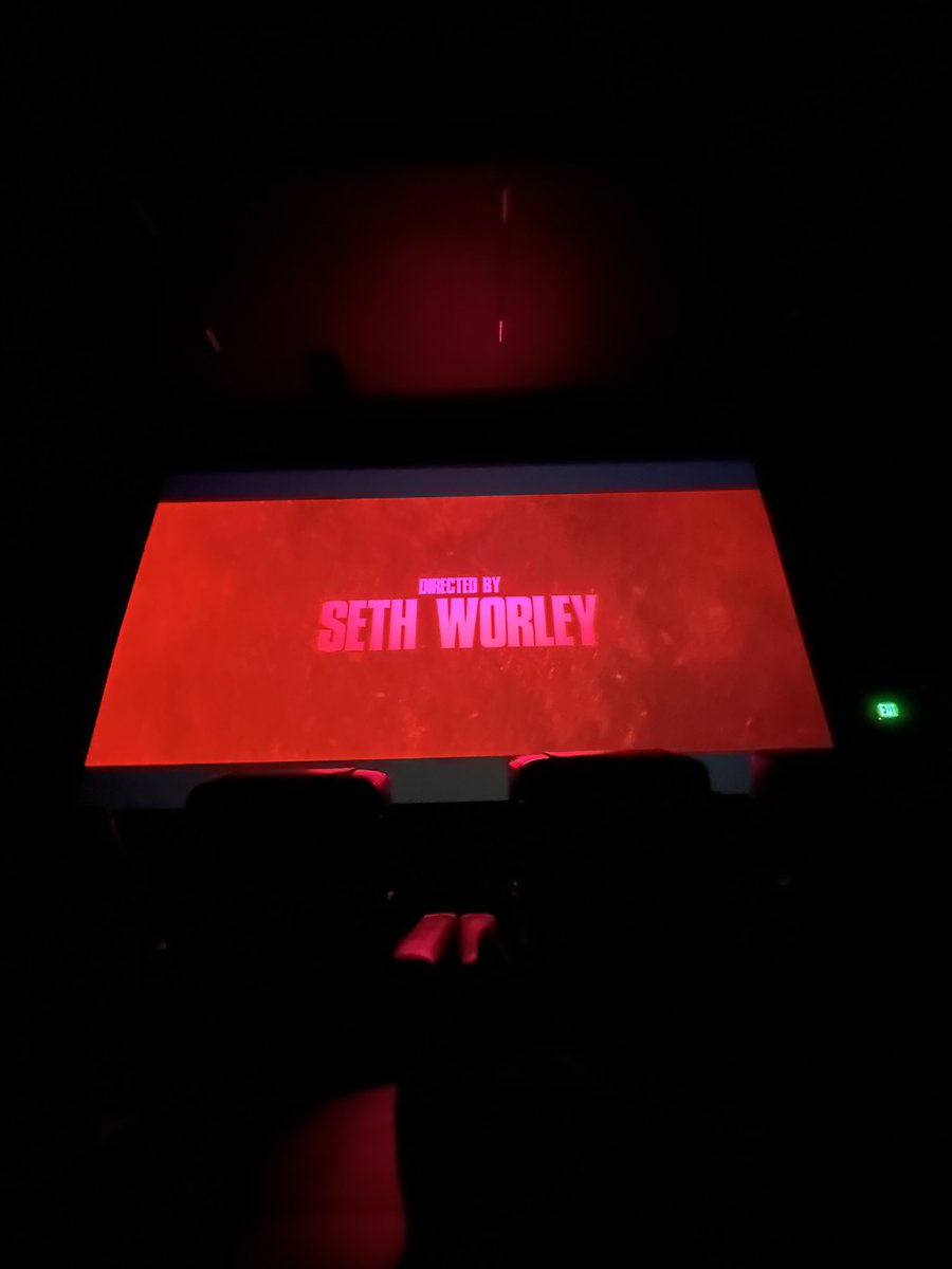 Valentina Vee tweet media