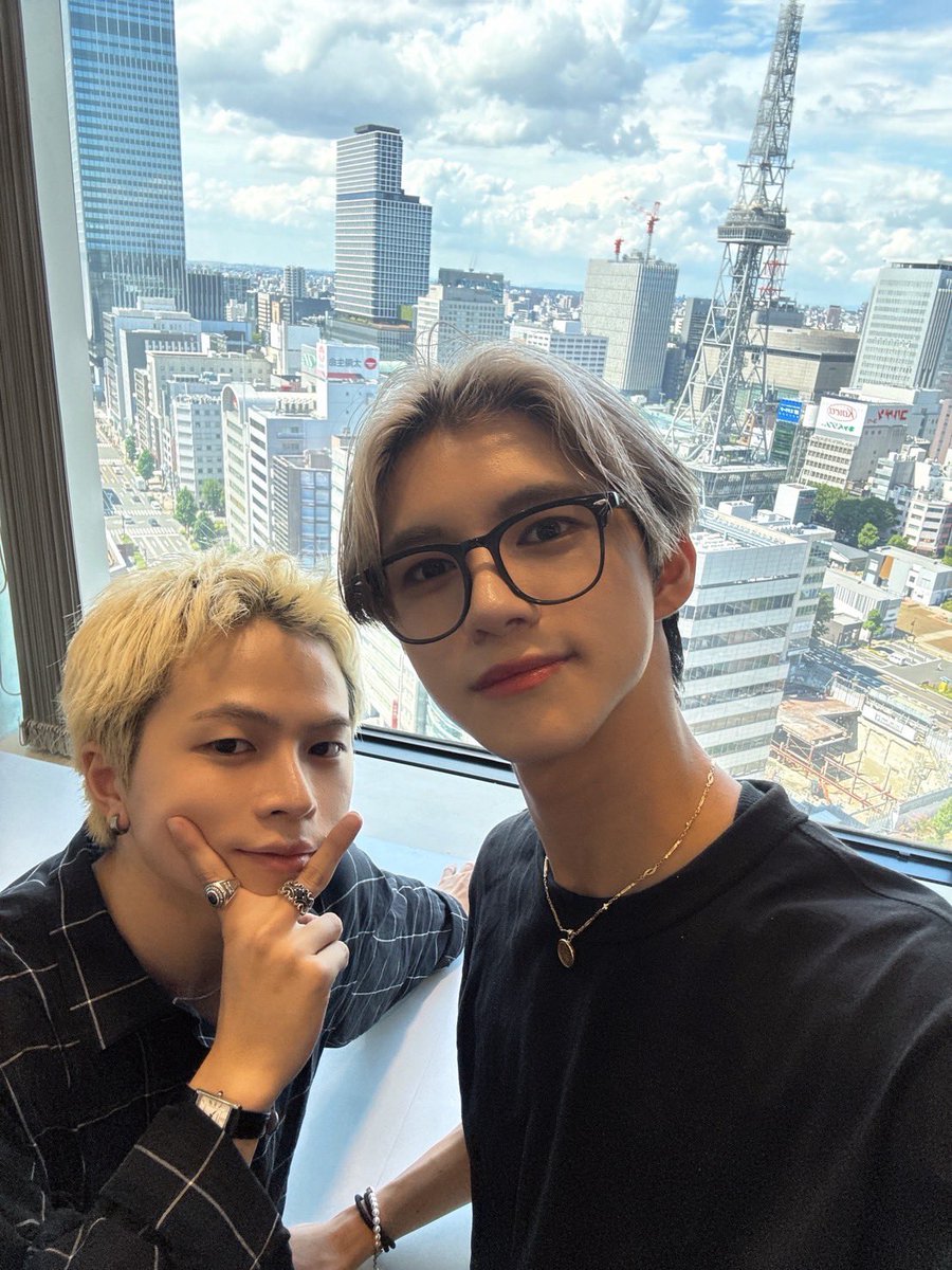 [📻]ラジオ出演情報 

出演メンバー: #REIA #TAKERU 

🗓️ 8/15（金） 22:00-24:00 
CBCラジオ「MIX YOUTH RADIO」

🗓️ 8/18（月） 17:00-19:30 
FM AICHI「EVENING STREET」

🗓️ 8/18日（月） 17:00-18:55
FM三重「つながるジカン」

🗓️ 8/19（火）15:00-18:00
ZIP-FM「palette」

詳細👇