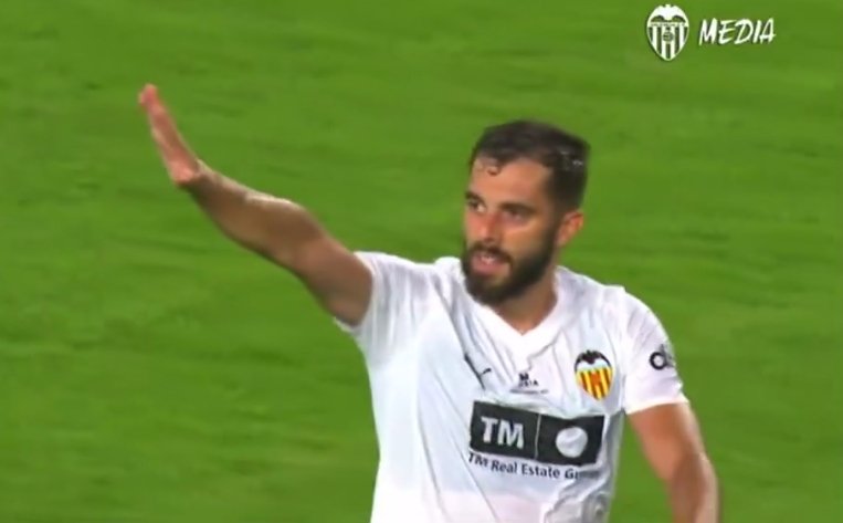 LiVerdadVCF's tweet photo. Luis Rioja lanza un comunicado pidiendo la vuelta de la Curva Nord

"Son el motor de Mestalla" https://t.co/G15hFQxNCo