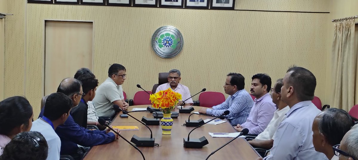CSIR-NBRI (@csirnbrilko) on Twitter photo ЁЯМ┐ One-Year Certificate Course in Professional Gardening & Nursery Management, began at NBRI on 12 Aug 2025.
Dr. <a href="/akshasany/">Jagarnath Jai</a>, Director, NBRI, encouraged participants to тАЬnurture skills with dedication, grow knowledge like a garden, & contribute to a greener, sustainable future.тАЭ ЁЯМ┐ One-Year Certificate Course in Professional Gardening & Nursery Management, began at NBRI on 12 Aug 2025.
Dr. <a href="/akshasany/">Jagarnath Jai</a>, Director, NBRI, encouraged participants to тАЬnurture skills with dedication, grow knowledge like a garden, & contribute to a greener, sustainable future.тАЭ
