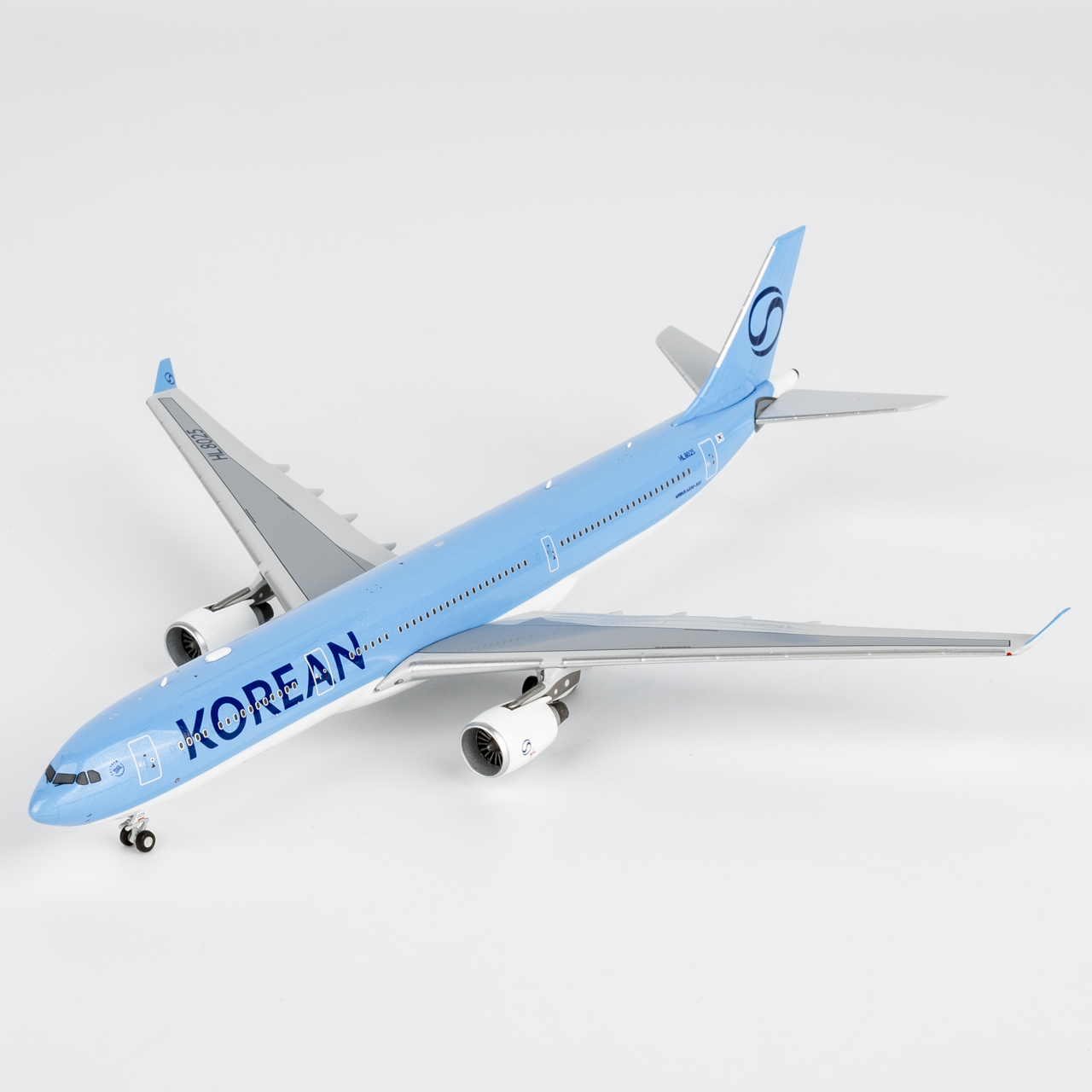 大韓航空模型　オリンピック塗装　レア お取り寄せ商品】1/400 747-8 大韓航空「新塗装」 HL7638 | ひこ