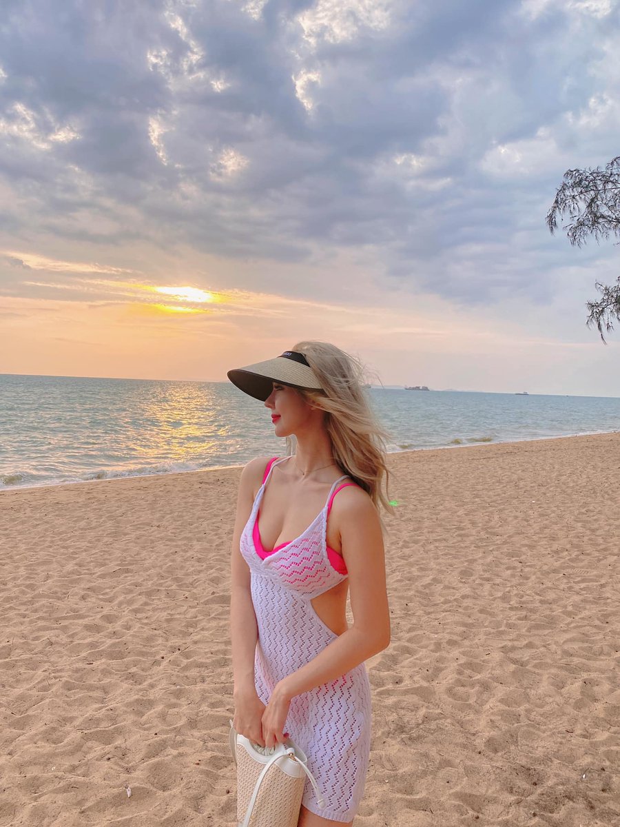 萬千千- Twitter Hashtag | Sotwe