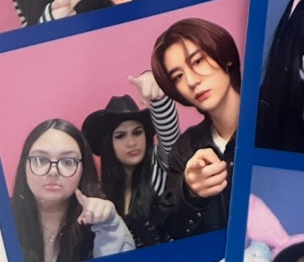 loserbots's tweet image. happy birthday vale &amp;lt;33 love you so so so much 🩵🦁

#22CaratCakes
#Pressin22
#BacktoVal
#EternalSunshineVal
#22Miffys4Val
#IfISayILoveVal
#City22
#OurPinkBloodedBot
#KickstartforVal
#22ndFruit