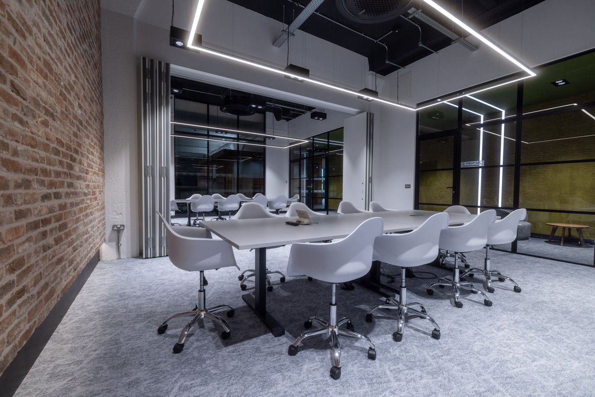 Enjoy our SUMMER OFFER! Use code FDSUMMER20 for 20% off meeting room bookings at Fort Dunlop. Get free parking, refreshments, and 15% off Costa and catering services. Book now at fortdunlop.com #discount #summer