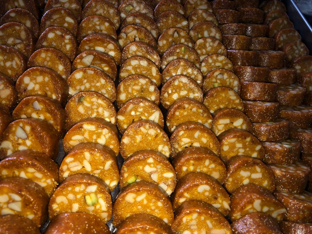 GovindasRestuar's tweet image. The Dessert You’ll Always Remember

Step into Govindas Restaurant and savor the unforgettable taste of our signature Indian dry sweets — a perfect blend of tradition &amp;amp; flavor.

📍 Plot 9 Dewinton Street, Kampala
📞 +256 757 418590

#SweetAddiction #IndianDesserts