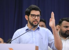 "What we eat on independence day is our right. Stop imposing vegetarianism on Indian citizens" - Aaditya Thackeray