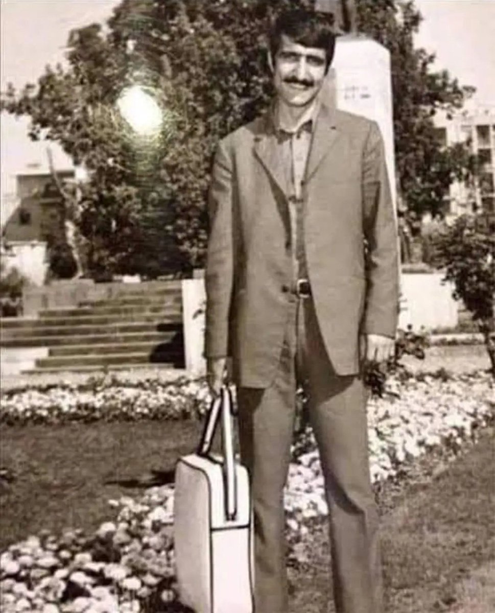 Bingöl belediye başkanıyken PKK lı teröristlerce katledilen Hikmet Tekini rahmetle anıyoruz...