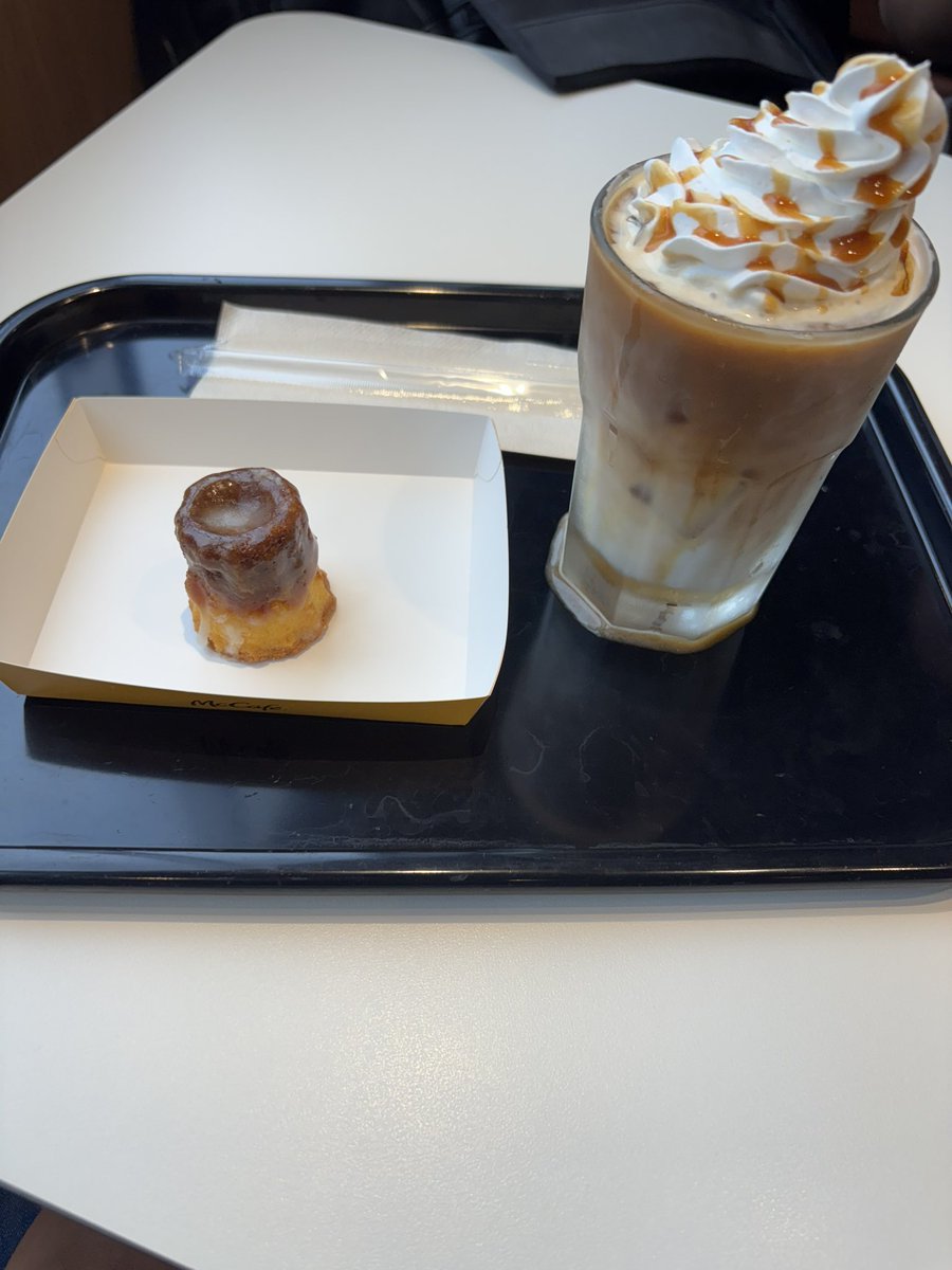 マックカフェ - Suche / X