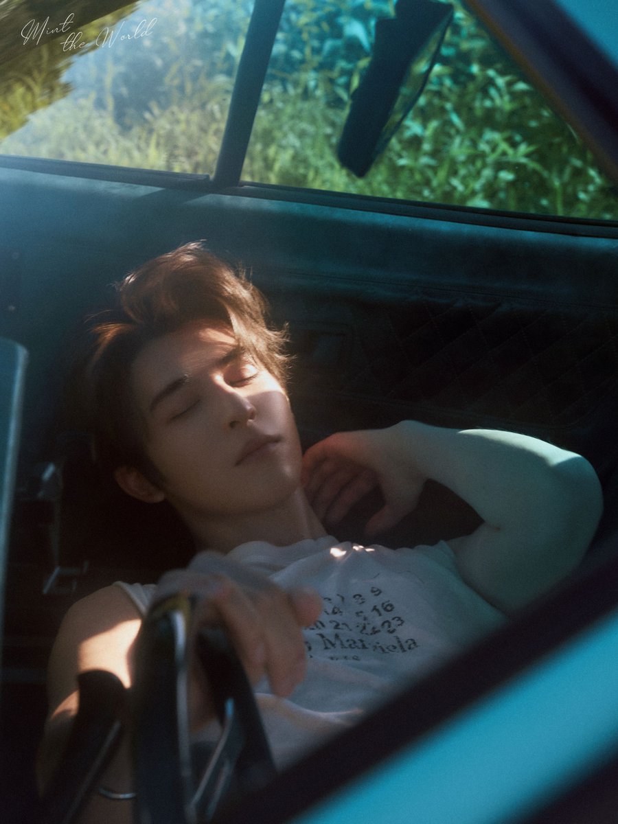 Thairath_Ent's tweet image. ขอเชิญเจ้าปลาดาว ลุกขึ้นยืนปรบมือให้ลูกชายอุนแม่เป็นเวลา 3 ชั่วโมงค่าาาา เพราะหลังจากที่ปล่อย “Mint the World” ตอนนี้ทะยานขึ้นชาร์ตอันดับ 1 iTunes เรียบร้อยแล้ว กรู้ววววว์ 

อ่านข่าว : thairath.co.th/entertain/musi…

#Patrick_MintTheWorld 
#Patrick_MintAlbum
#แพทริค 
#PatrickFinkler…