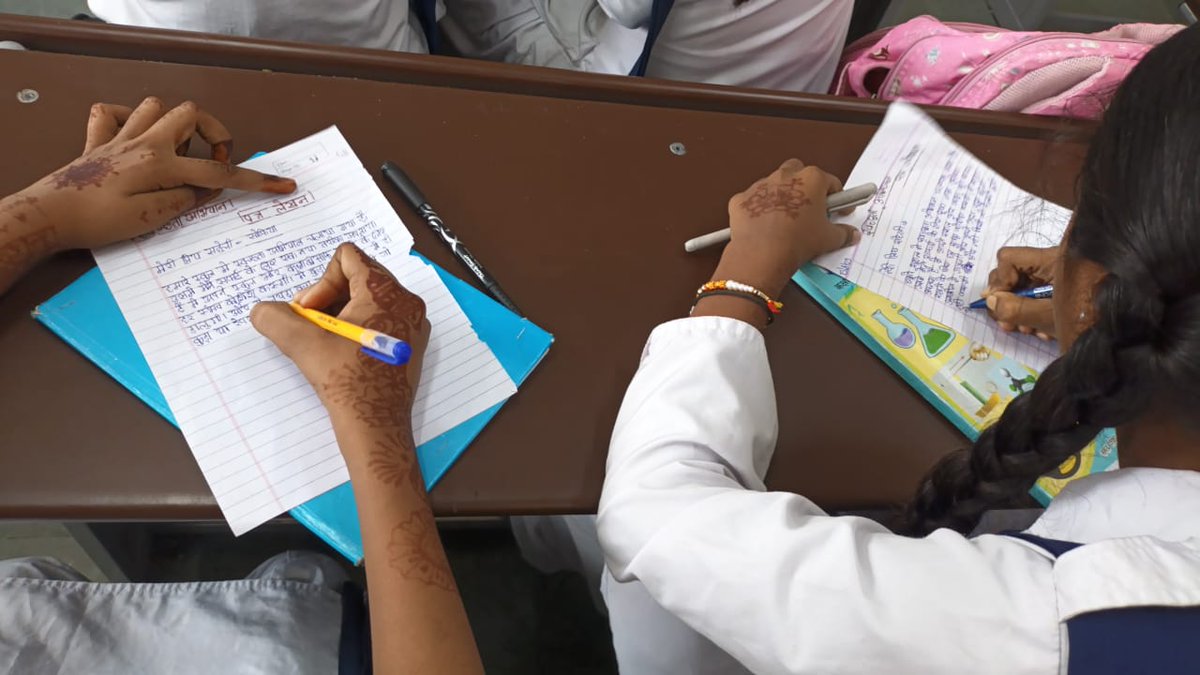 ggsss_no's tweet photo. Day - 13 “दि��्ली को कूड़े से आज़ादी – स्वच्छता अभियान"

Letters to friend to share unique ideas to keep the school clean. https://t.co/E0cGsxnRRc