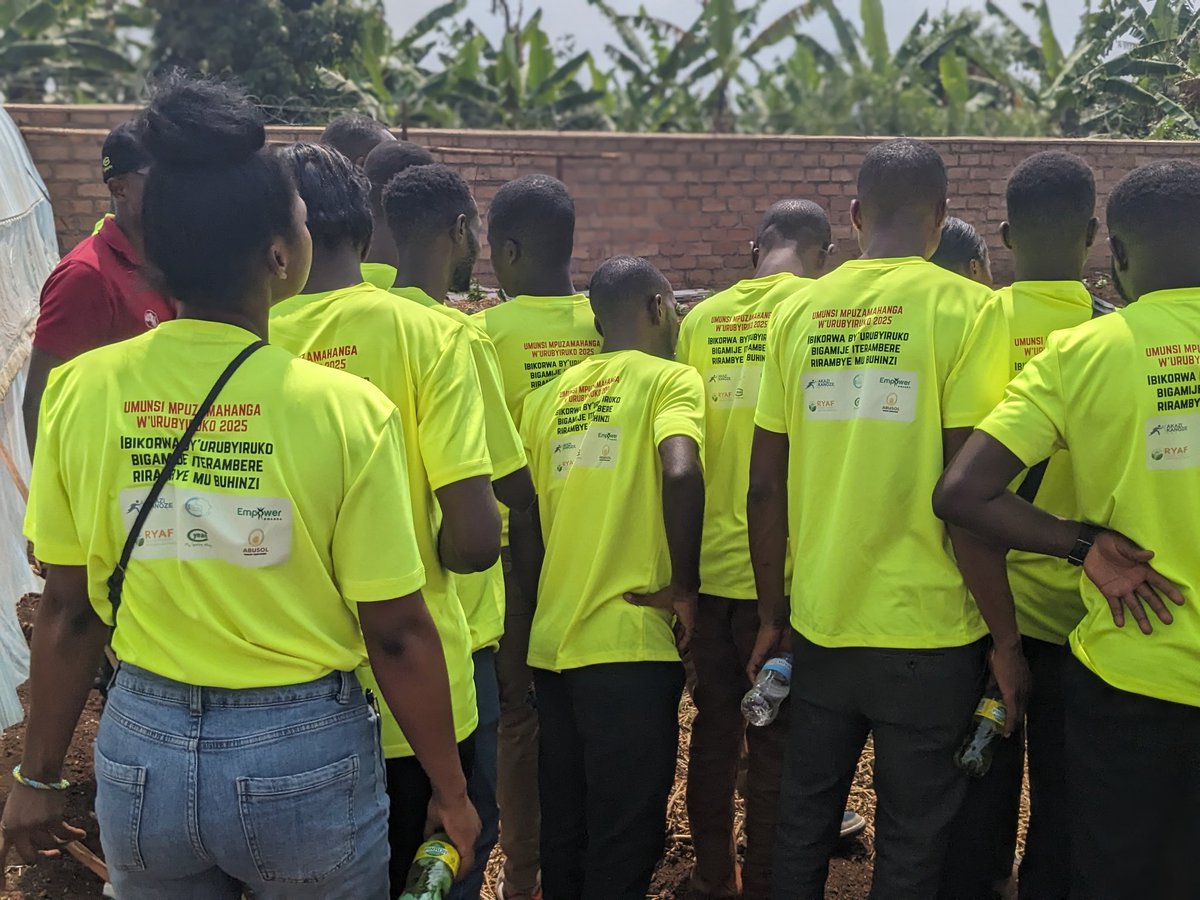 MWISENEZAF59205's tweet photo. 🚜This week, marking #InternationalYouthDay2025, we honor the young minds transforming agriculture.
Through innovation, resilience, and commitment to sustainable production, they are strengthening food security and shaping a future where no one is left behind.
 #IYD2025Week https://t.co/7nyvIx3m6x