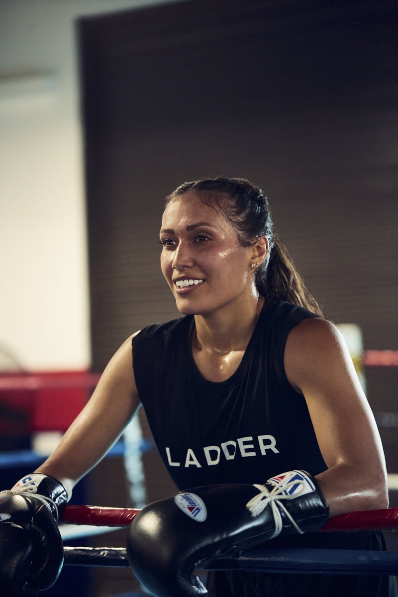 Senesia Estrada x Ladder Sports

Highlights from an amazing shoot with women's boxing champ Senesia Estrada for Ladder Sports.