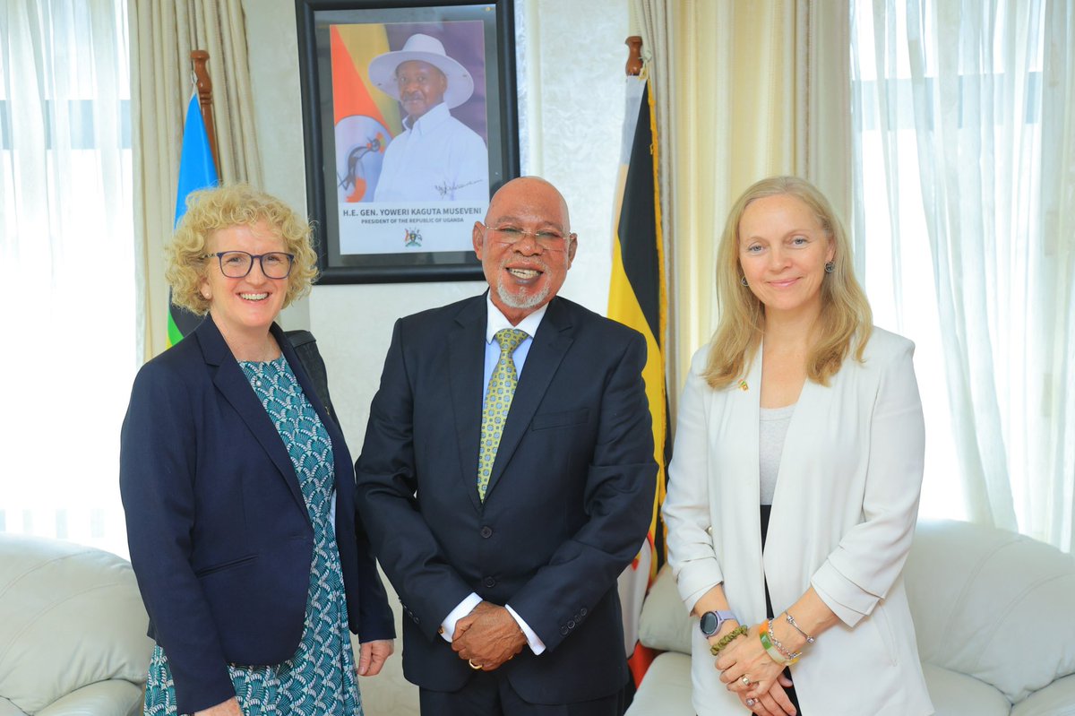 Ireland in Uganda tweet media