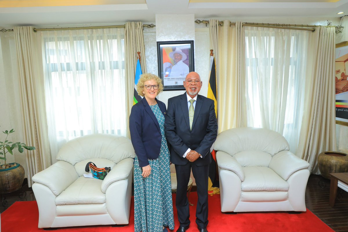 Ireland in Uganda tweet media