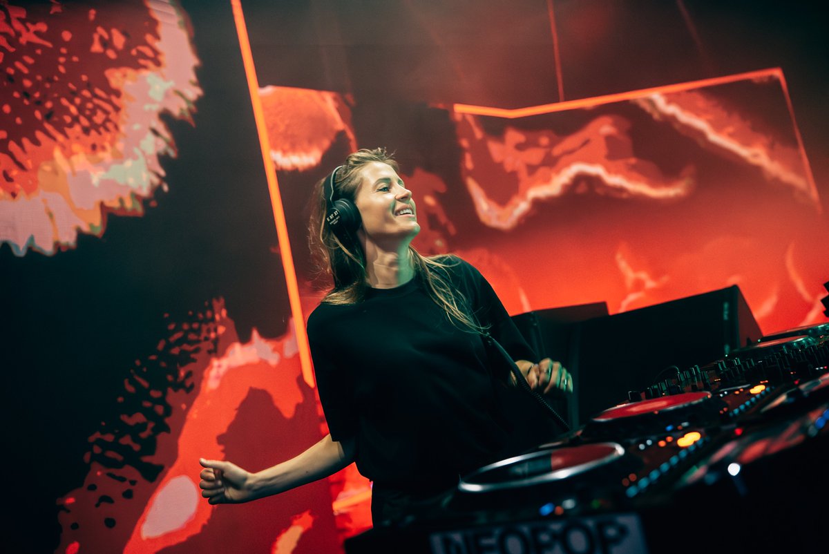 NEOPOP finaliza con sobresaliente su edición de 2025
<a href="/neopopfestival/">NEOPOP FESTIVAL</a> 

🗓️ Y anuncia las fechas de su 20º aniversario

Crónica completa 📝➡️ fleek.25gramos.com/neopop-finaliz…