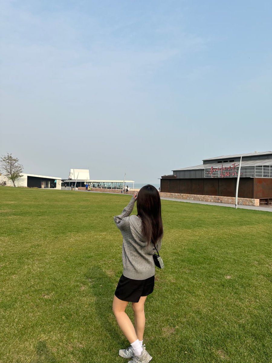 Lost in the moment, finding beauty in the everyday. This spot is pure magic. ✨