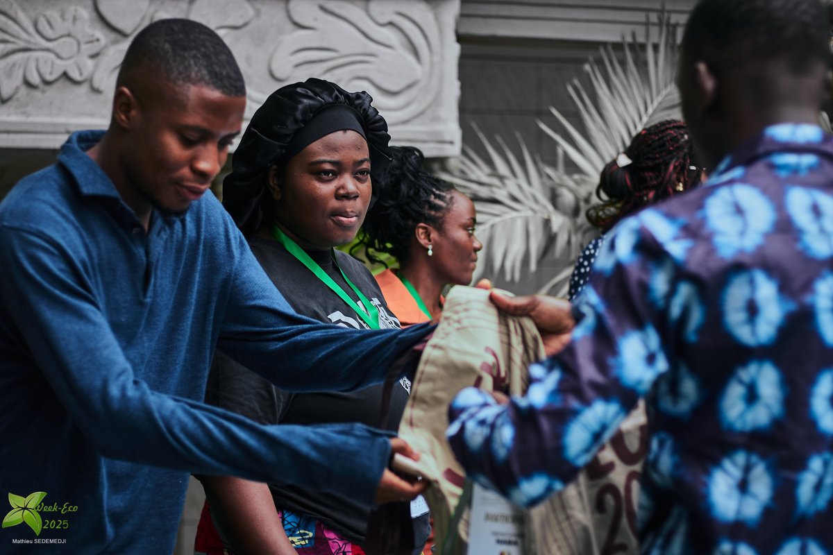 #Weekeco2025 !

Kpalimé nous accueille depuis hier au 7e rendez-vous des écolos. 

Le thème de cette édition aborde les enjeux environnementaux à l’ère du numérique et comme à l’accoutumée, les promesses d’une édition réussie sont présentes. 

#Ecolotrip #WE2025