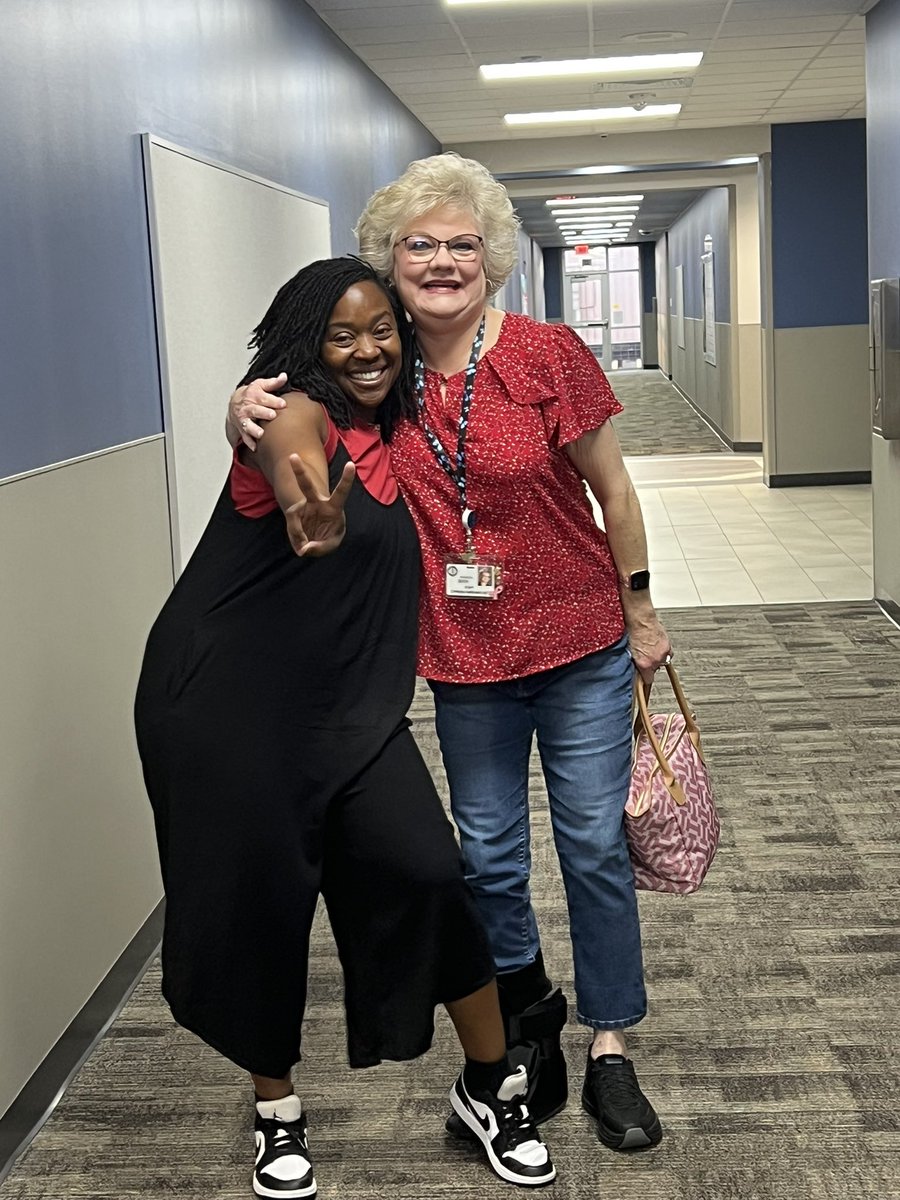 Lateashia Majors tweet media