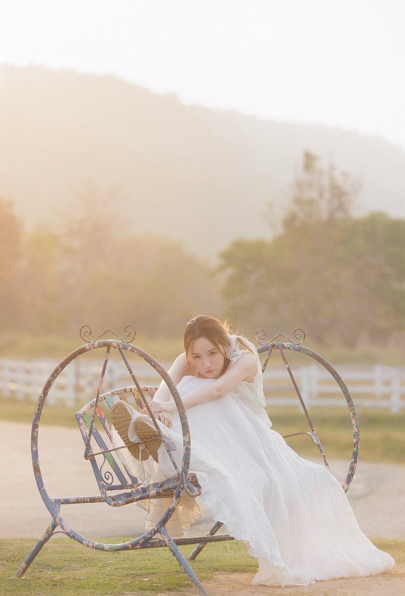 ☀️Grateful for every bit of warmth you’ve given my heart — may this light keep us shining together.~🤍✨