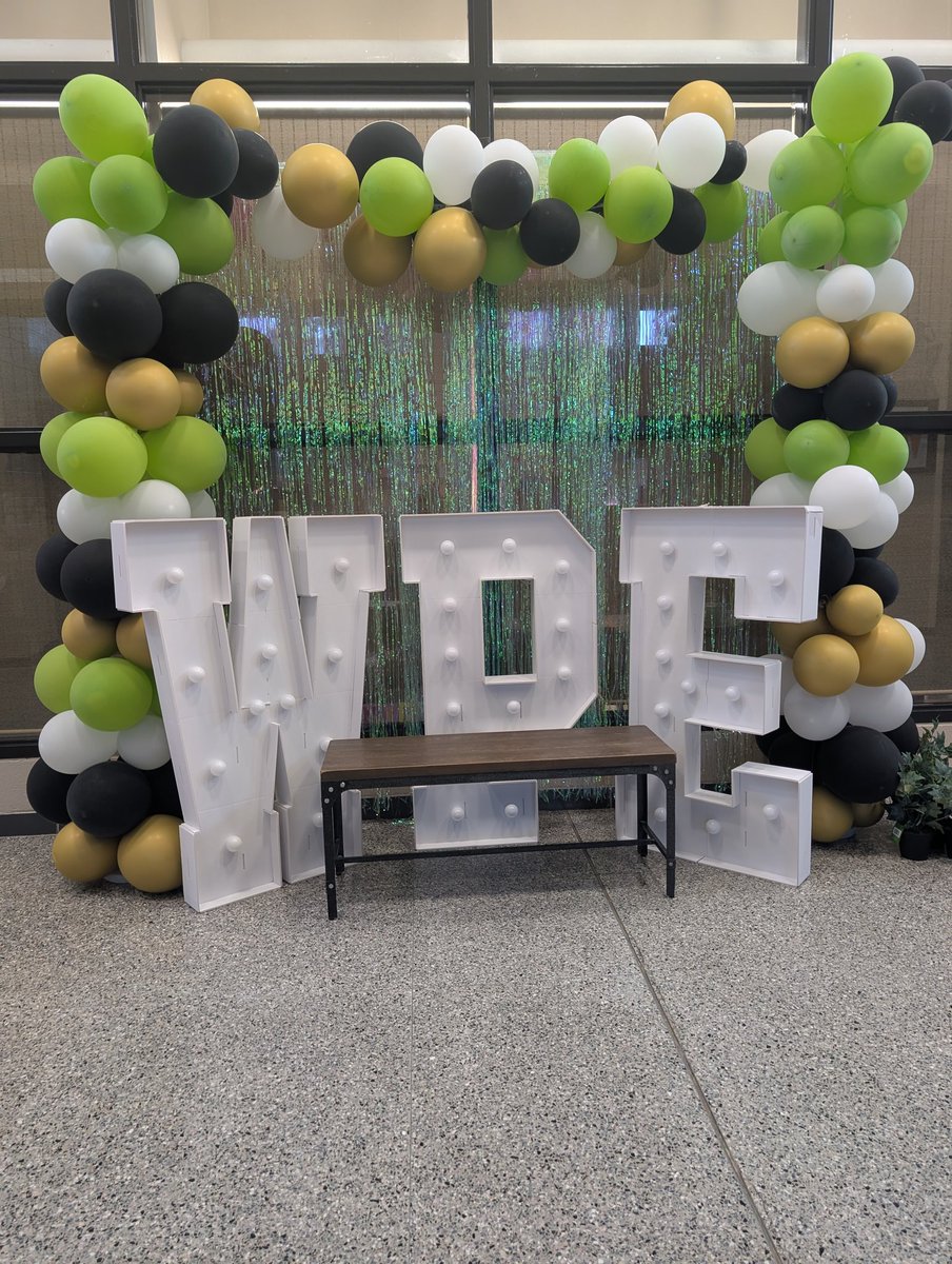 Amy Dowies tweet media