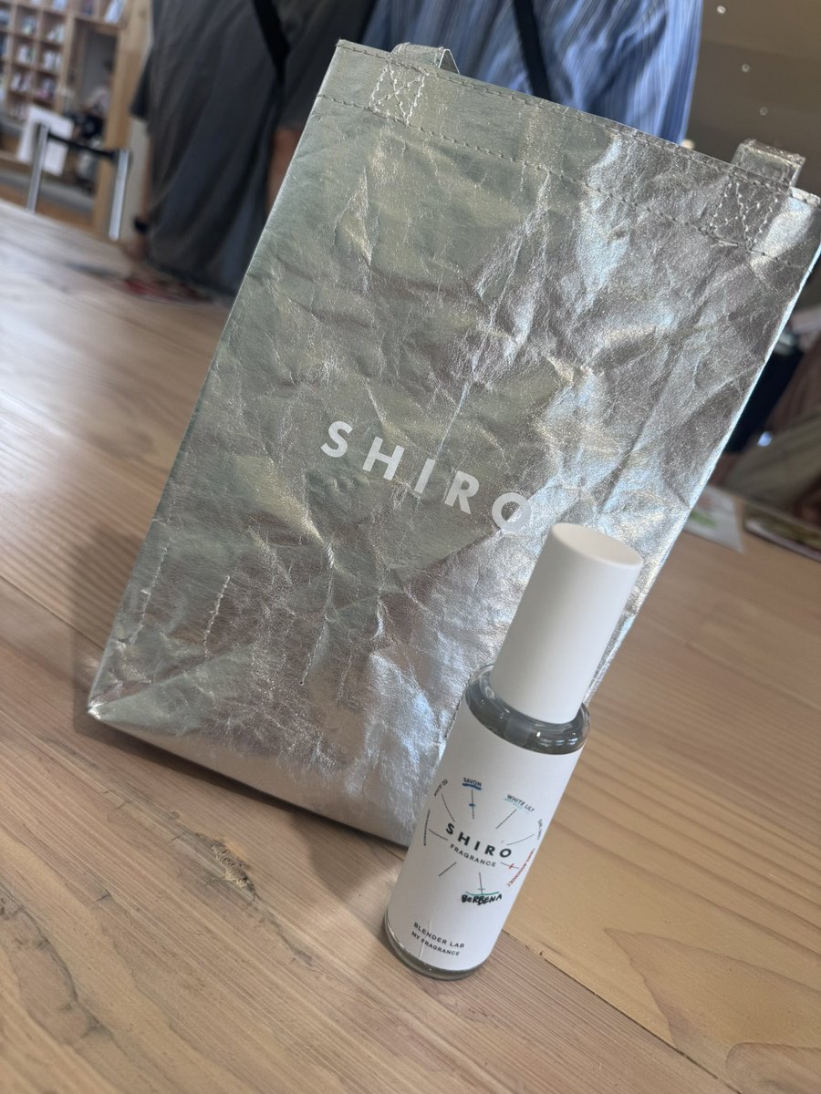 ずっと前から行きたかった
SHIROのフレグランス作り行ってきた‼️