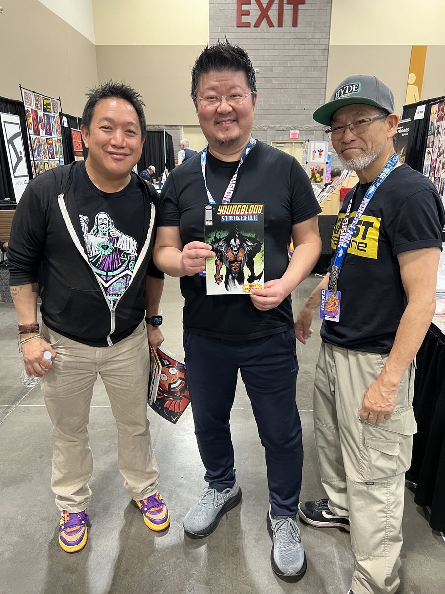 DannyMiki_'s tweet photo. #Youngblood #Strikefile #1 #flipside #doubleside #cover #ExtremeStudios
@PhxFanFusion w @mingchen37
#JaeLee
Side A
#Diehard
@robertliefeld
@DannyMiki_
Side B
#Chapel
#JaeLee
@ImageComics https://t.co/fK7VaOZPar