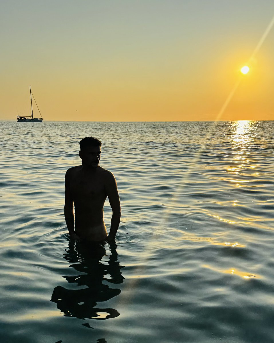 🌅