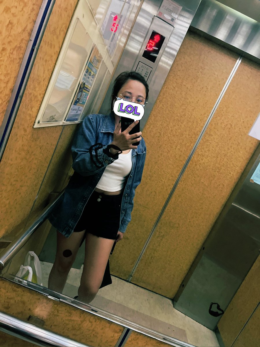 那道坎 依舊還是在

很努力的想要站穩

卻又很輕易的消滅所有

我其實都知道

再一件微小的事

我就會 真得做到我說的

但我還在努力

努力找回 那個未來⋯