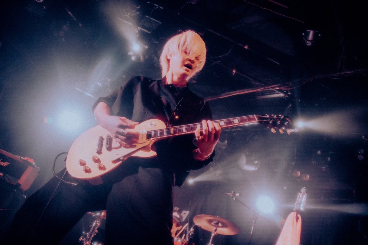 RTB_info's tweet photo. 【 初のFCライブ終了🎸 】

●8/13(水) shibuya eggman

リアクション ザ ブッタFC限定ライブ
「Real to moment vol.1」

M1 音の鳴る方へ
M2 オンステージ
M3 Loopy
M4 Voyager
M5 リード
M6 ほんの少し先の未来まで
M7 Wonder Rule
M8 火花
M9 救世主
M10 一目惚れかき消して
M11 ドラマのあとで - retake
M12 彗星
En1 常夜灯 (新曲)
En2 ヤミクモ
WEn クッキーアンドクリーム

photo by @inagakiruriko