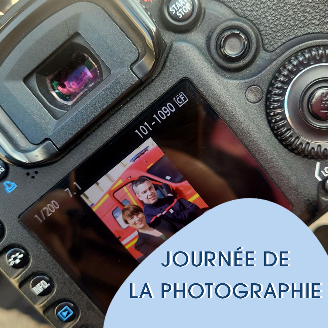 📸Pour la #journeedelaPhotographie, nous célébrons le dévouement face à l'objectif ! La MNSPF a mis en lumière l'engagement des #pompiers et #PATS du <a href="/SDIS66/">SDIS 66</a> à travers un shooting photo inoubliable. Découvrez les coulisses de ce projet. Et pour en voir +, RDV au <a href="/cnspf2025/">cnspflemans2025</a> !