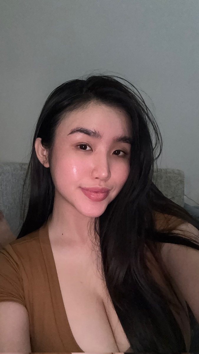 Anastasya Khosasih's sultry poses