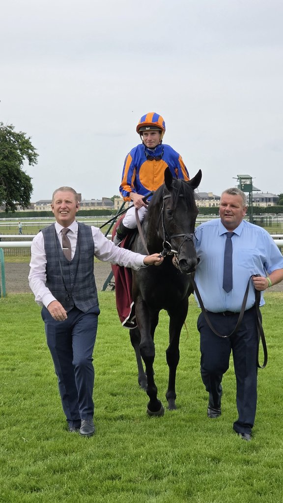 🚨 Breaking: CAMILLE PISSARRO has been retired from racing after suffering a hairline fracture to his fetlock in the Coral Eclipse at Sandown.

He was a gutsy winner of the French Derby for Aidan O'Brien &amp; Ryan Moore! 🇮🇪 🏇