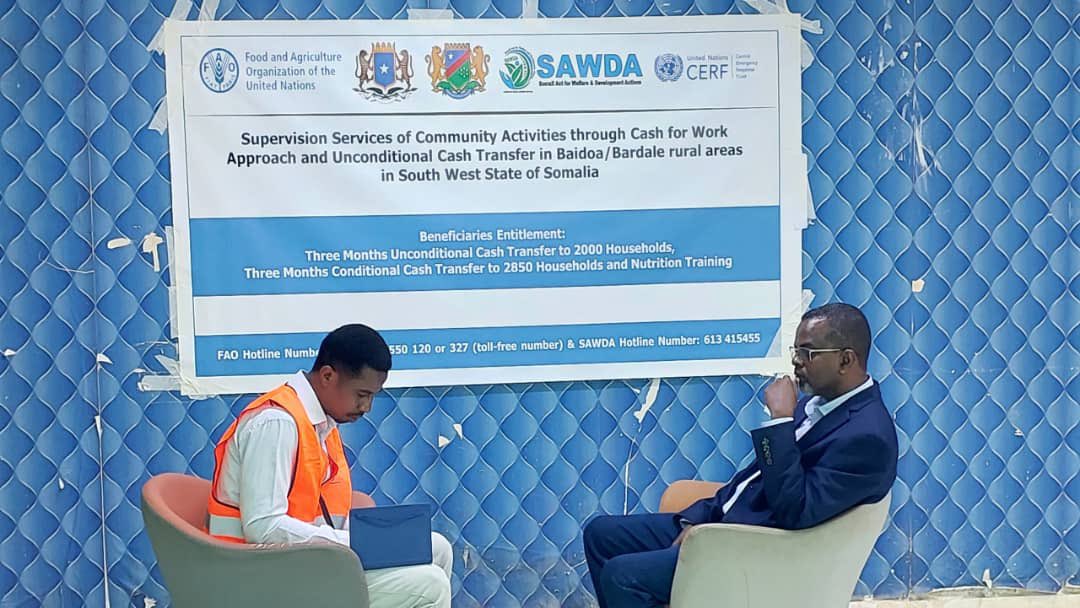 SAWDA_ORG's tweet photo. SAWDA held a successful kick-off meeting with the Bardale DC to discuss the implementation of upcoming project.

This initiative funded by CERF–FAO, aims to support drought &amp; flood-affected communities in SWS Somalia reaching 4,850 HHs with vital assistance.

@FAOSomalia @FAO https://t.co/J5cjwRGUbN